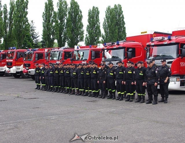 Strażacy z Ostrołęki z pomocą humanitarną Ukrainie [23.06.2015] - zdjęcie #3 - eOstroleka.pl