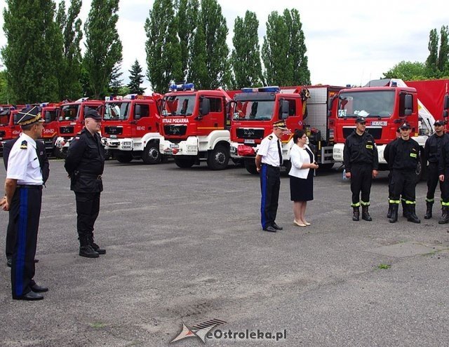 Strażacy z Ostrołęki z pomocą humanitarną Ukrainie [23.06.2015] - zdjęcie #11 - eOstroleka.pl