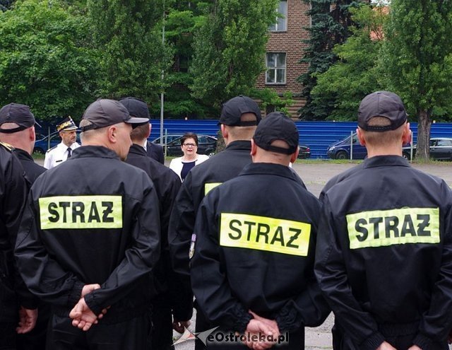Strażacy z Ostrołęki z pomocą humanitarną Ukrainie [23.06.2015] - zdjęcie #2 - eOstroleka.pl