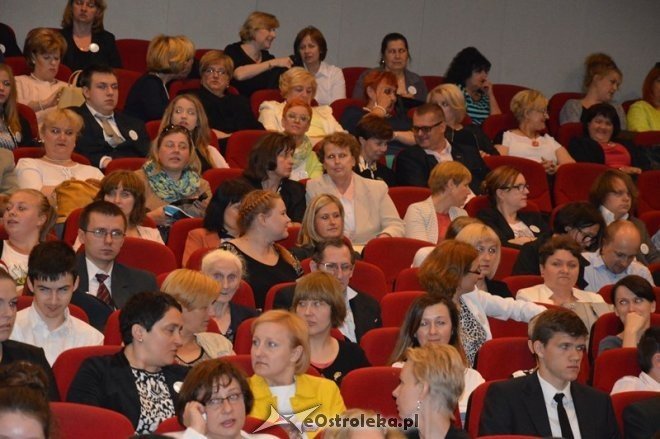 Samorządowa Gala Uczniowska [24.06.2015] - zdjęcie #7 - eOstroleka.pl