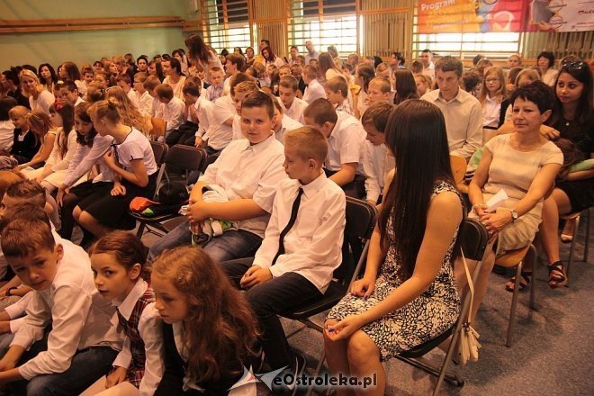 Zakończenie roku szkolnego w ZS nr 4 w Ostrołęce [26.06.2015] - zdjęcie #43 - eOstroleka.pl
