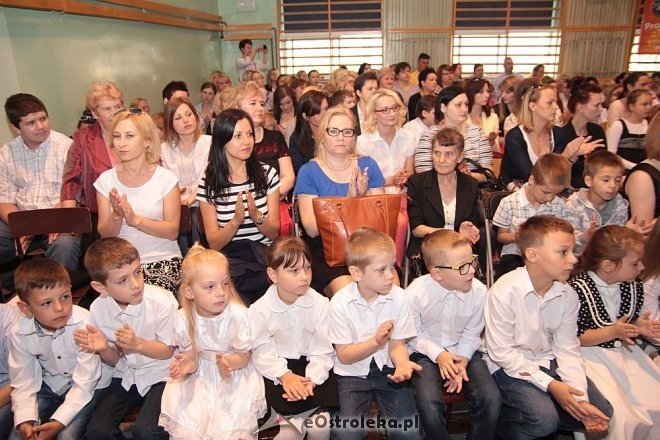 Zakończenie roku szkolnego w ZS nr 4 w Ostrołęce [26.06.2015] - zdjęcie #82 - eOstroleka.pl