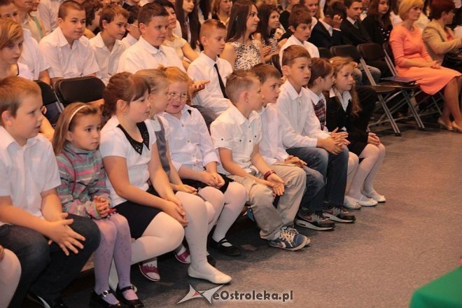 Zakończenie roku szkolnego w ZS nr 4 w Ostrołęce [26.06.2015] - zdjęcie #3 - eOstroleka.pl