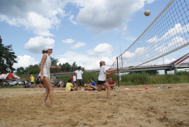 II Otwarty Turniej Plażowej Piłki Siatkowej –  Milandia Cup o puchar prezydenta Ostrołęki - zdjęcie #20 - eOstroleka.pl
