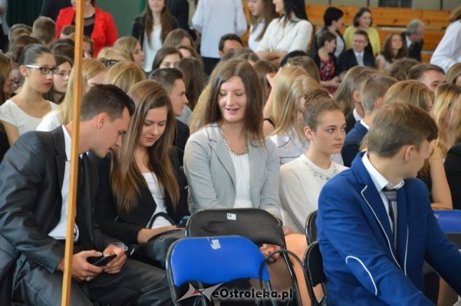 Zakończenie roku szkolnego w I LO [26.06.2015] - zdjęcie #24 - eOstroleka.pl