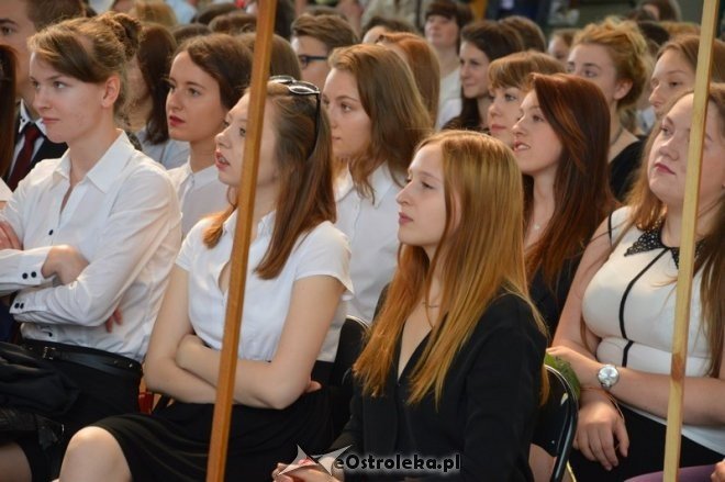 Zakończenie roku szkolnego w I LO [26.06.2015] - zdjęcie #36 - eOstroleka.pl