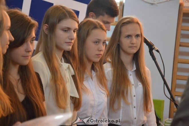 Zakończenie roku szkolnego w II LO [26.06.2015] - zdjęcie #44 - eOstroleka.pl