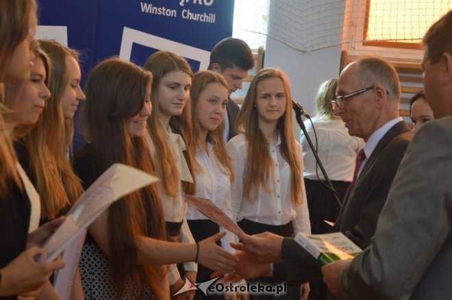 Zakończenie roku szkolnego w II LO [26.06.2015] - zdjęcie #45 - eOstroleka.pl