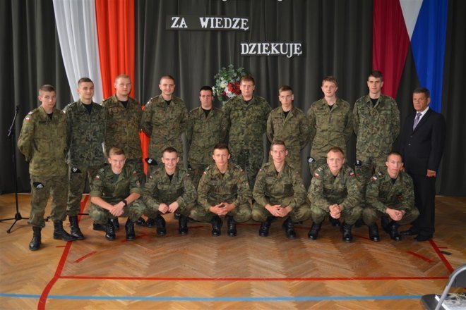 Zakończenie roku szkolnego w ZSZ nr 2 w Ostrołęce [26.06.2015] - zdjęcie #1 - eOstroleka.pl