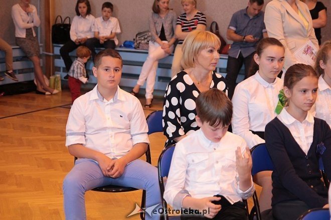 Zakończenie roku szkolnego w SP nr 10 [26.06.2015] - zdjęcie #22 - eOstroleka.pl