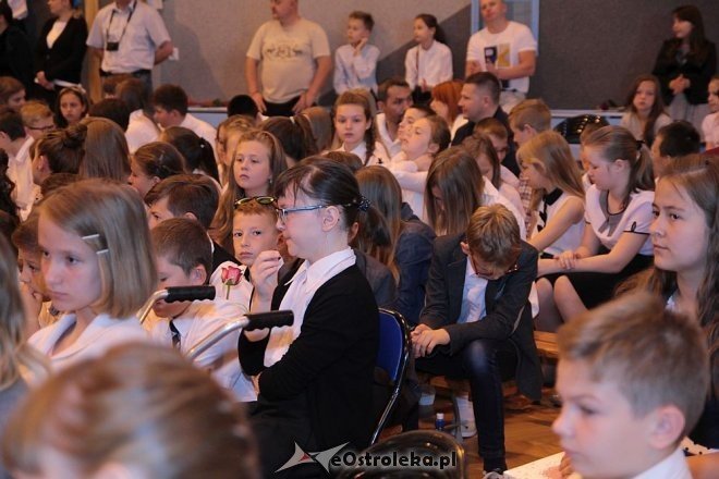 Zakończenie roku szkolnego w SP nr 10 [26.06.2015] - zdjęcie #46 - eOstroleka.pl
