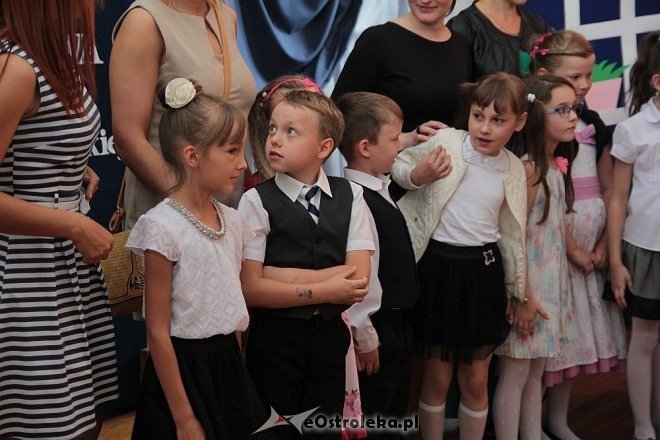 Zakończenie roku szkolnego SP nr 5 [26.06.2015] - zdjęcie #51 - eOstroleka.pl