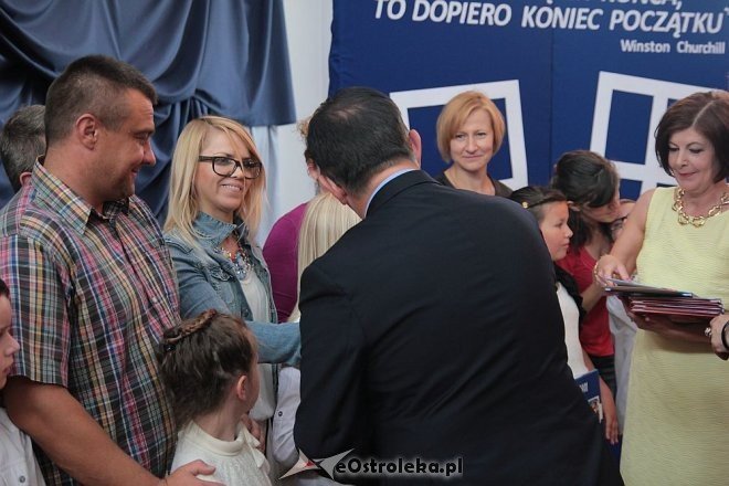Zakończenie roku szkolnego SP nr 5 [26.06.2015] - zdjęcie #13 - eOstroleka.pl