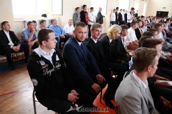 Zakończenie roku szkolnego w ZSZ nr 1 w Ostrołęce [26.06.2015] - zdjęcie #25 - eOstroleka.pl