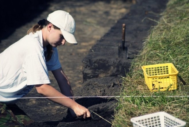 Prace archeologiczne przy średniowicznym grodzisku w Susku Nowym (24.06.09) - zdjęcie #1 - eOstroleka.pl