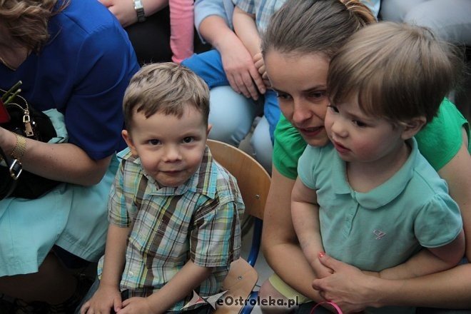 Zakończenie roku szkolnego w Punkcie Przedszkolnym Jaś i Małgosia [26.06.2015] - zdjęcie #72 - eOstroleka.pl