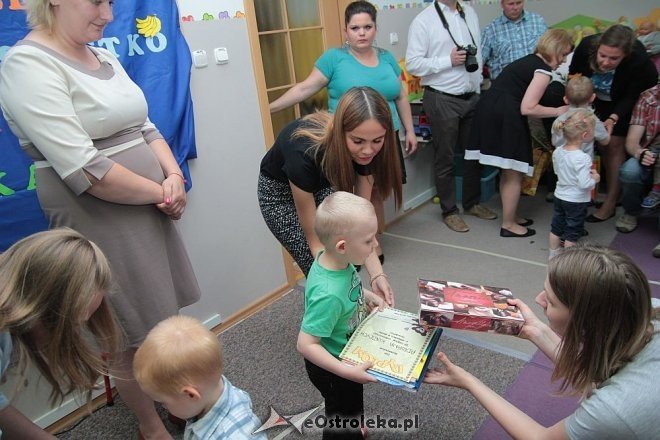 Zakończenie roku szkolnego w Punkcie Przedszkolnym Jaś i Małgosia [26.06.2015] - zdjęcie #34 - eOstroleka.pl