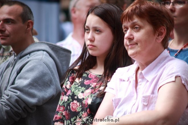Wesele Kurpiowskie 2015: Uroczysty powrót od ślubu [28.06.2015] - zdjęcie #7 - eOstroleka.pl