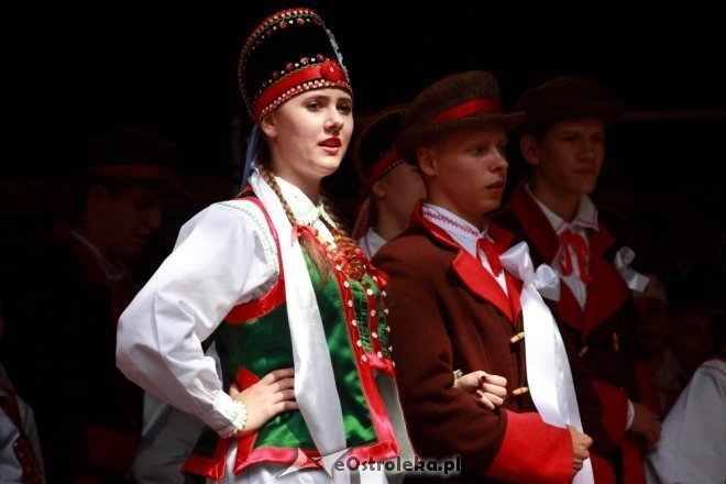 Wesele Kurpiowskie 2015: Uroczysty powrót od ślubu [28.06.2015] - zdjęcie #1 - eOstroleka.pl