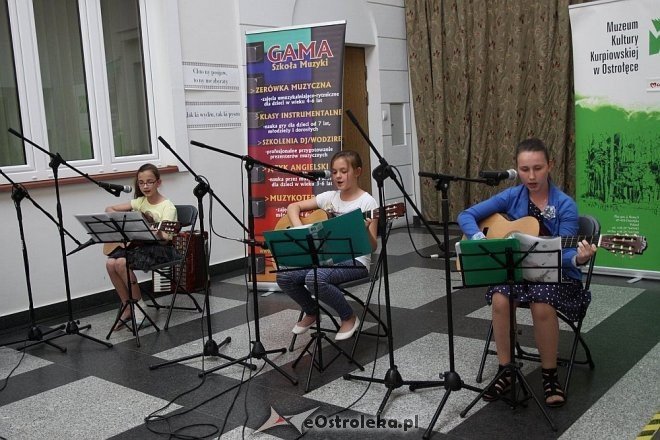 Zakończenie roku szkolnego Szkoły Muzyki Gama [29.06.2015] - zdjęcie #11 - eOstroleka.pl