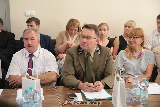 Wyjazdowa sesja Rady Powiatu w Nadleśnictwie Ostrołęka [02.07.2015] - zdjęcie #15 - eOstroleka.pl