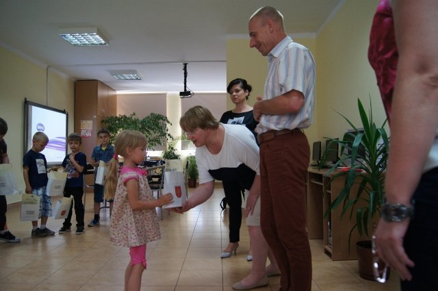 Olszewo-Borki: Zakończenie cyklu warsztatów z robotyki RoboKids - zdjęcie #2 - eOstroleka.pl