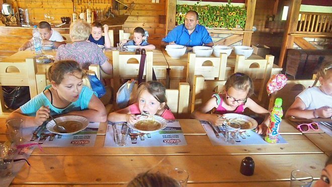 Za nami pierwszy tydzień półkolonii w Klubie Lokator [03.07.2015] - zdjęcie #3 - eOstroleka.pl