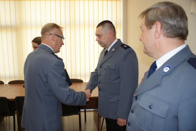 Naczelnika Wydziału Prewencji podinsp. Grzegorza Orłowskiego odszedł na emeryturę - zdjęcie #6 - eOstroleka.pl