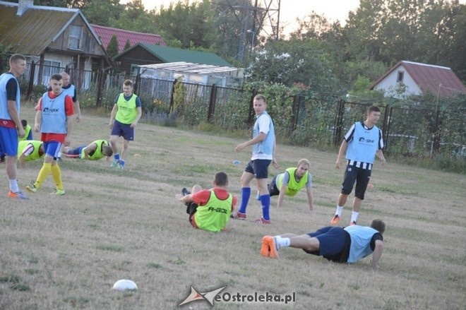 Sezon 2015/16 - pierwszy trening Korony Ostrołęka [06.07.2015] - zdjęcie #25 - eOstroleka.pl