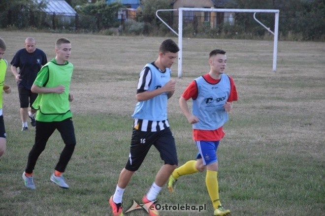 Sezon 2015/16 - pierwszy trening Korony Ostrołęka [06.07.2015] - zdjęcie #4 - eOstroleka.pl