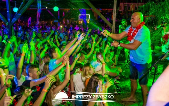 PLAYBOYS & 21 URODZINY HOTELU ZBYSZKA [05.07.2015] - zdjęcie #9 - eOstroleka.pl