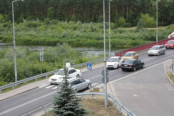 Kolizja 3 aut na nowym moście [11.07.2015] - zdjęcie #2 - eOstroleka.pl