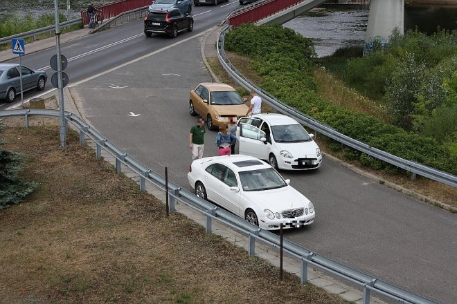 Kolizja 3 aut na nowym moście [11.07.2015] - zdjęcie #9 - eOstroleka.pl