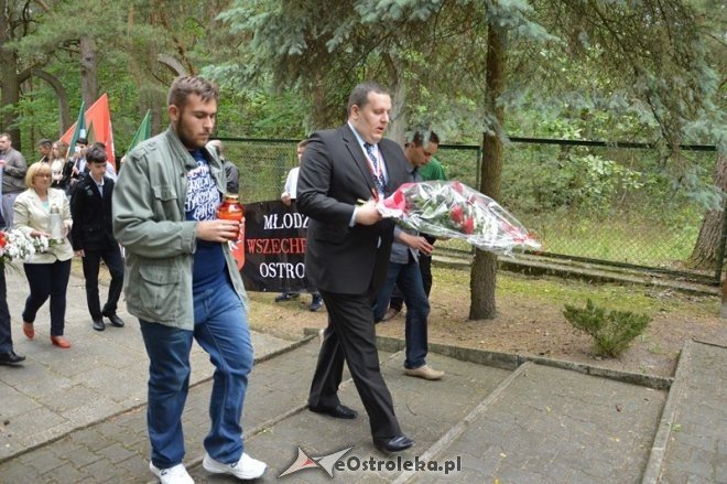Obchody 72. rocznicy rzezi wołyńskiej [11.07.2015] - zdjęcie #13 - eOstroleka.pl