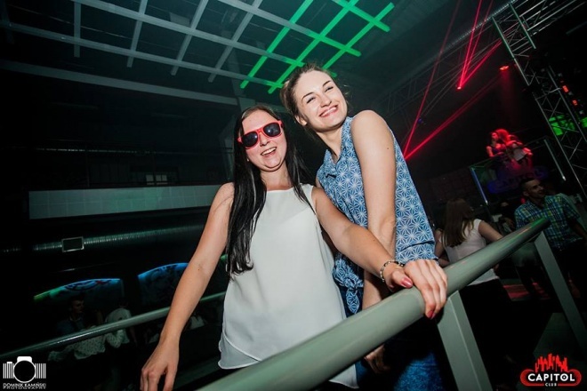 Sunglasses Party w Clubie Capitol - zdjęcie #2 - eOstroleka.pl