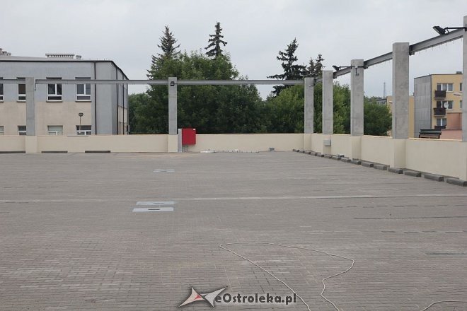 Budowa hali targowej na finiszu. Za kilka tygodni zrobimy w niej zakupy [13.07.2015] - zdjęcie #104 - eOstroleka.pl