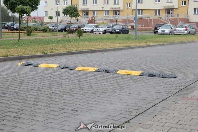 Ostrołęka: Bezpieczniej na osiedlu OTBS przy Jana Pawła [14.07.2015] - zdjęcie #9 - eOstroleka.pl