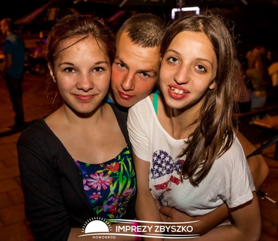 Imprezy Zbyszko: Koncert Zespołu Exelent - zdjęcie #57 - eOstroleka.pl