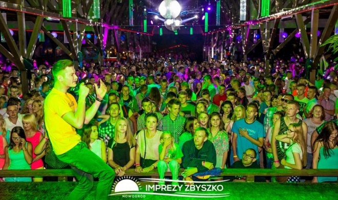 Imprezy Zbyszko: Koncert Zespołu Exelent - zdjęcie #34 - eOstroleka.pl