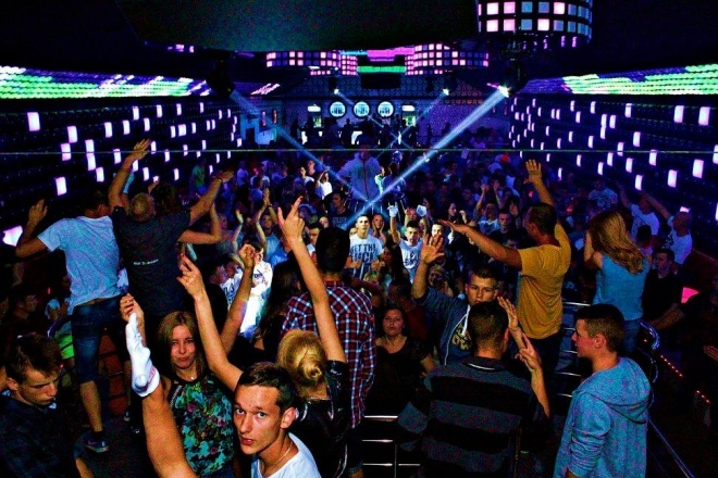 DJ Hazel w Clubie Ibiza Zalesie [18.07.2015] - zdjęcie #33 - eOstroleka.pl