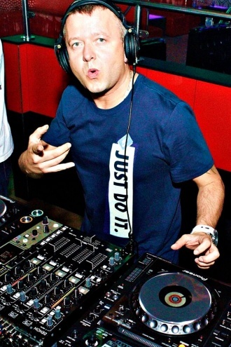 DJ Hazel w Clubie Ibiza Zalesie [18.07.2015] - zdjęcie #11 - eOstroleka.pl