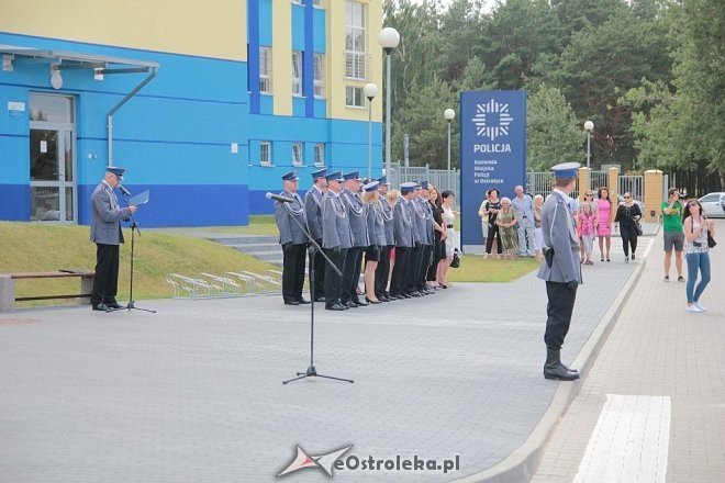 Ostrołęka: Miejskie obchody święta policji. 70 mundurowych awansowano na wyższe stopnie [23.07.2015] - zdjęcie #8 - eOstroleka.pl