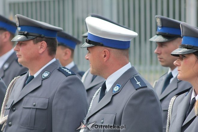 Ostrołęka: Miejskie obchody święta policji. 70 mundurowych awansowano na wyższe stopnie [23.07.2015] - zdjęcie #22 - eOstroleka.pl