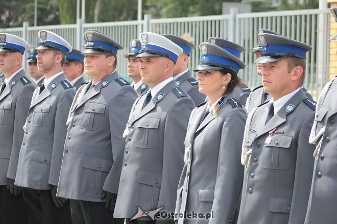 Ostrołęka: Miejskie obchody święta policji. 70 mundurowych awansowano na wyższe stopnie [23.07.2015] - zdjęcie #29 - eOstroleka.pl