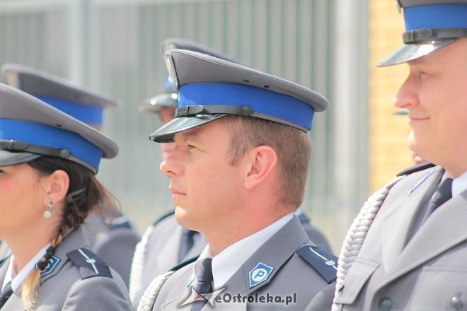 Ostrołęka: Miejskie obchody święta policji. 70 mundurowych awansowano na wyższe stopnie [23.07.2015] - zdjęcie #31 - eOstroleka.pl