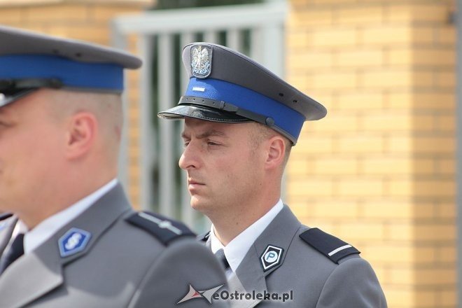 Ostrołęka: Miejskie obchody święta policji. 70 mundurowych awansowano na wyższe stopnie [23.07.2015] - zdjęcie #33 - eOstroleka.pl