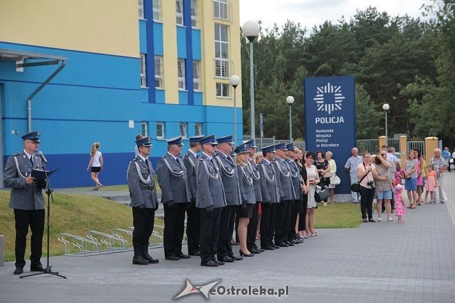 Ostrołęka: Miejskie obchody święta policji. 70 mundurowych awansowano na wyższe stopnie [23.07.2015] - zdjęcie #76 - eOstroleka.pl