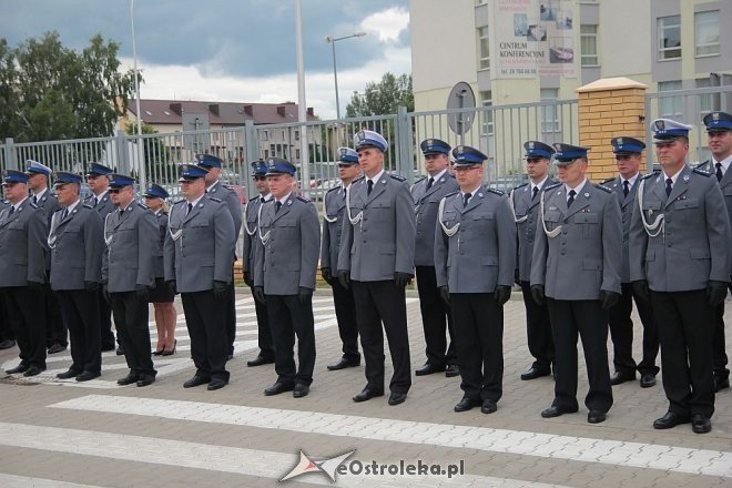 Ostrołęka: Miejskie obchody święta policji. 70 mundurowych awansowano na wyższe stopnie [23.07.2015] - zdjęcie #183 - eOstroleka.pl