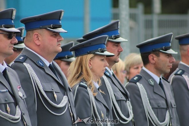 Ostrołęka: Miejskie obchody święta policji. 70 mundurowych awansowano na wyższe stopnie [23.07.2015] - zdjęcie #146 - eOstroleka.pl