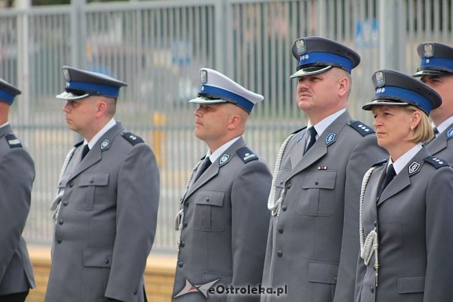 Ostrołęka: Miejskie obchody święta policji. 70 mundurowych awansowano na wyższe stopnie [23.07.2015] - zdjęcie #136 - eOstroleka.pl